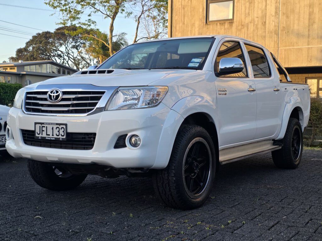 2015 Toyota Hilux SR5 3.0L Turbo Diesel 4WD Automatic