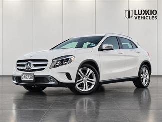 2015 Mercedes-Benz GLA180