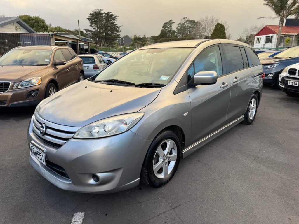 2013 Nissan LAFESTA