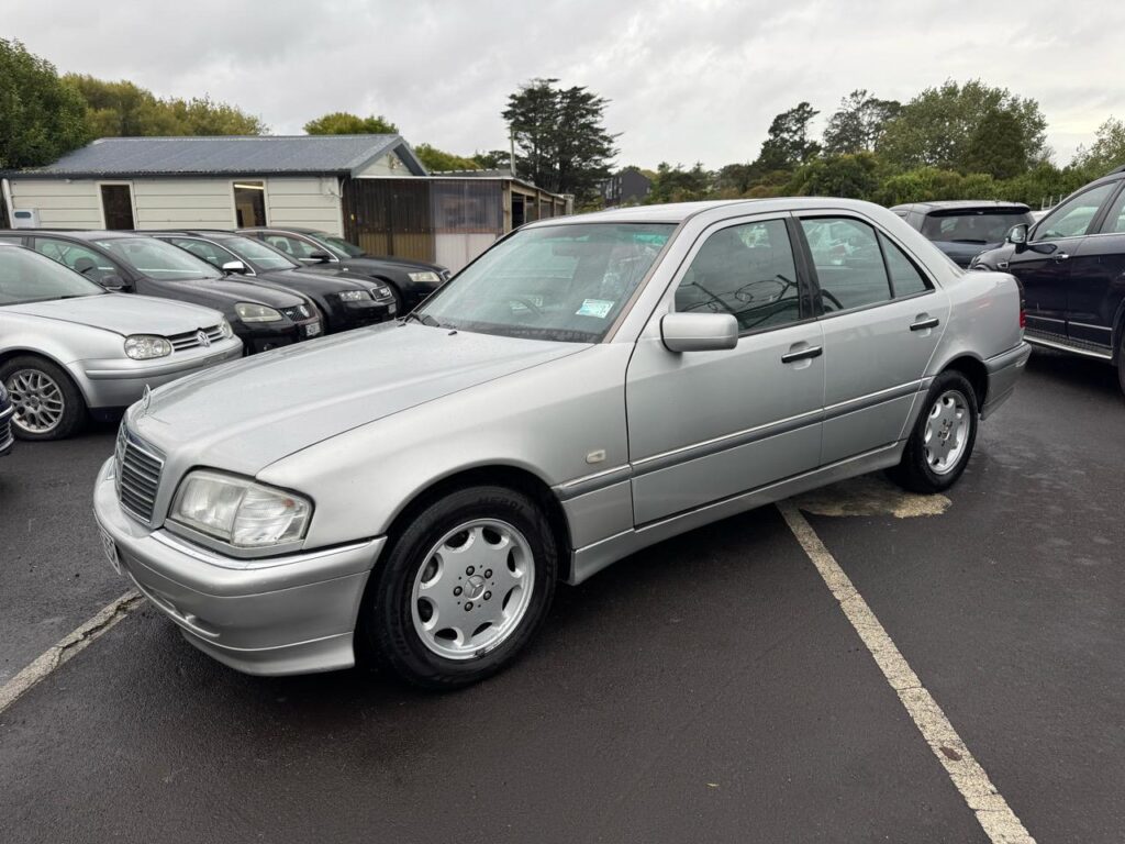 1998 Mercedes-Benz C240