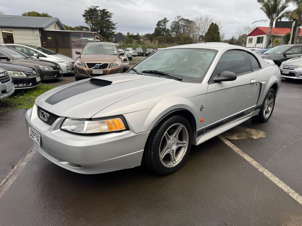 1999 Ford Mustang